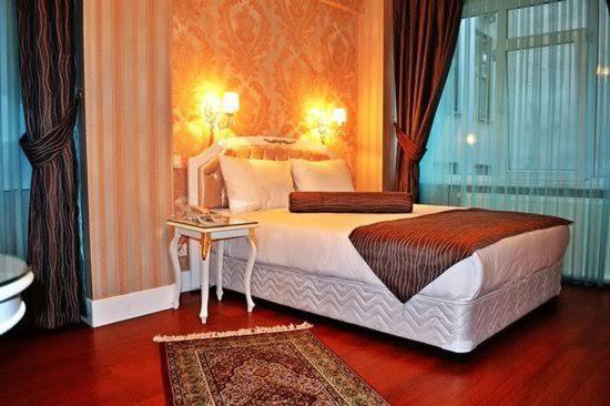 איסטמבול Alyon Hotel Taksim מראה חיצוני תמונה