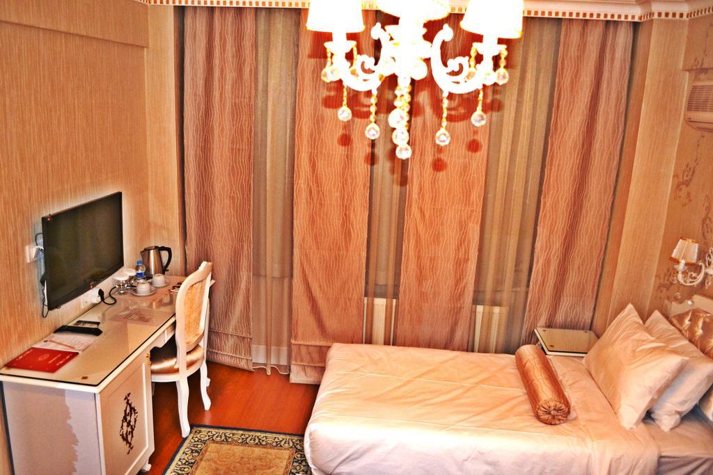 איסטמבול Alyon Hotel Taksim מראה חיצוני תמונה