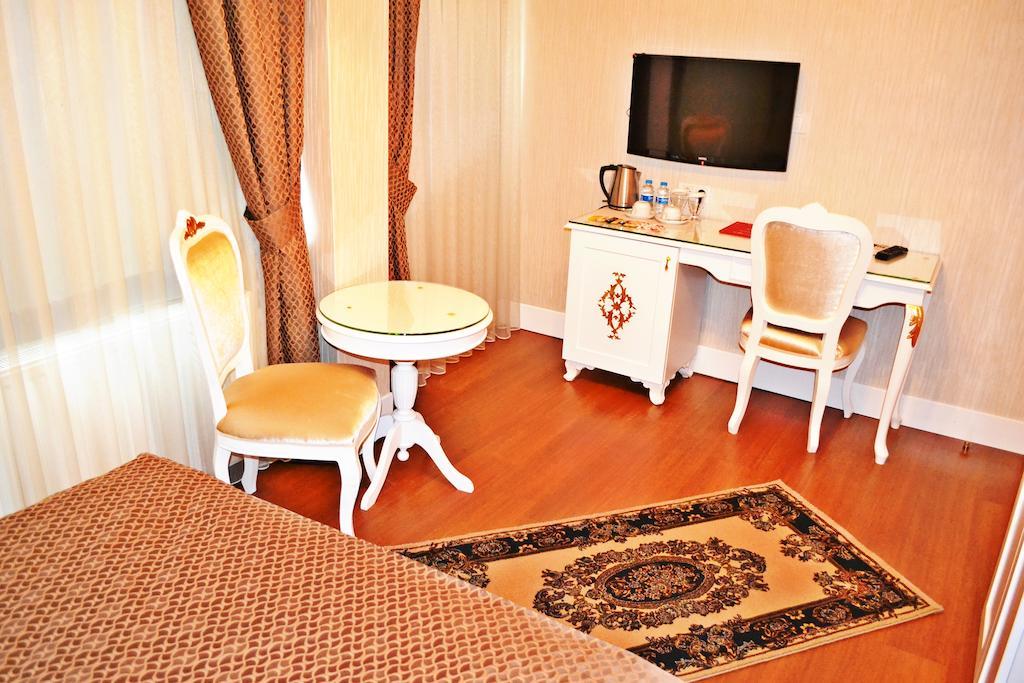 איסטמבול Alyon Hotel Taksim מראה חיצוני תמונה