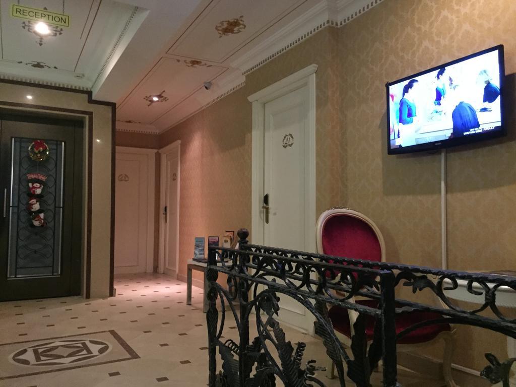 איסטמבול Alyon Hotel Taksim מראה חיצוני תמונה